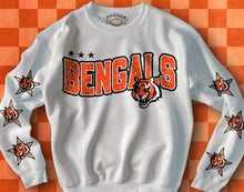 Load image into Gallery viewer, Distressed Team Big Tiger - DTF Transfer