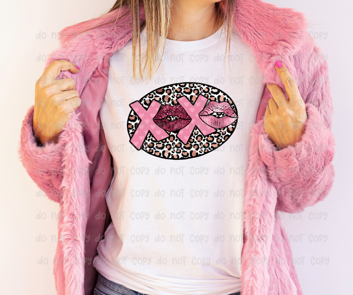 XOXO with Lips - DTF Transfer